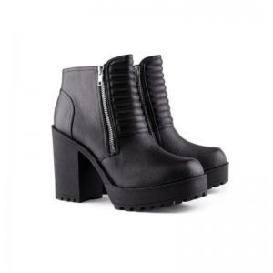 Divided Front Quilt Leather Boots